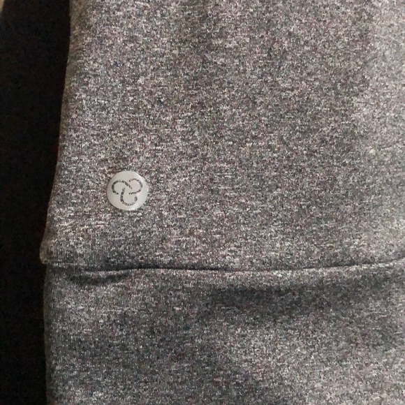 Zella Gray “Like a Girl” Hoodie Size Medium - Picture 10 of 10